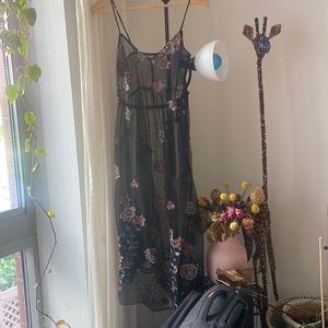 Gorgeous lace black slip